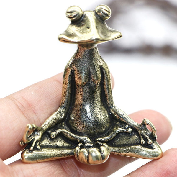 Retro Brass Zen Buddhism Frog Statue