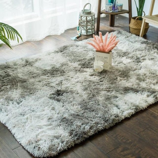 Silky Soft Tie-dye Gradient Faux Fur Area Rug